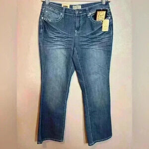 NWT Earl Women's Boot Cut Embellished Bedazzled Blingy Jeans Size 8P‎
